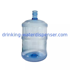 Nenhum punho esvazia o PC azul reciclável da garrafa de água de 5 galões para um distribuidor mais fresco da água